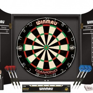 WINMAU Professional Dart Set includes Diamond Plus Dartboard